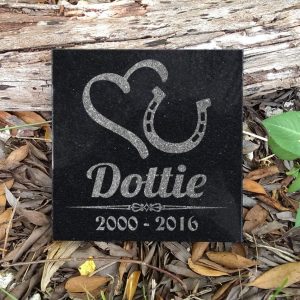 Lápidas para caballos El Salvador